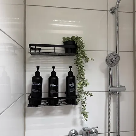 Zentrale Gaestezimmer Am Marienplatz- Paris Stuttgart